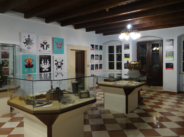 16 Komunicirajmo baštinu - postav u Pomorskom muzeju Crne Gore